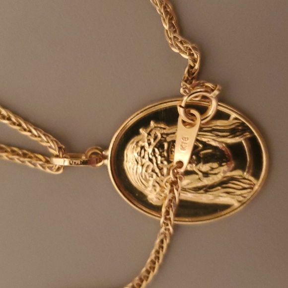 Necklace - Picture 4 of 6